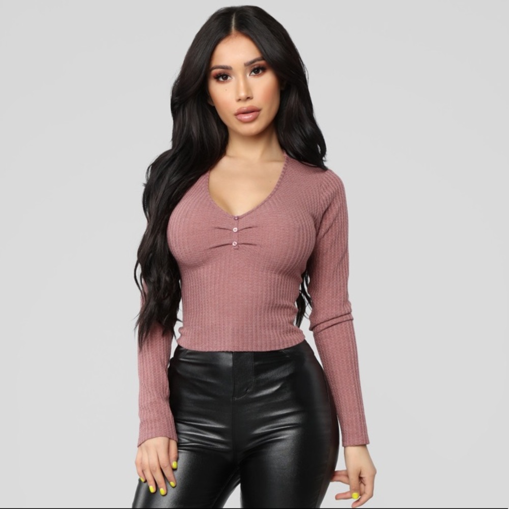 ✨NEW✨Mauve Fashion Nova Crop Top